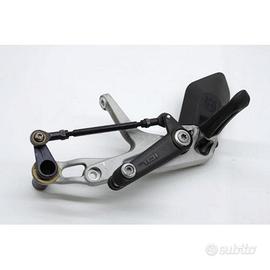 PEDANA ANTERIORE SINISTRA HUSQVARNA SVARTPILEN 701