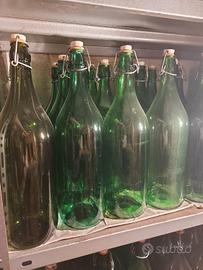 Bottiglie in vetro capienza 2 litri - Arredamento e Casalinghi In vendita a  Rovigo