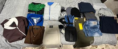 Abbigliamento magliette felpe borsello pantaloni