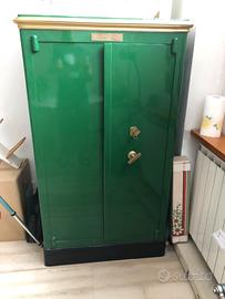 Armadio di sicurezza cassaforte