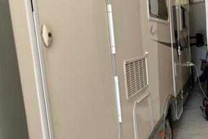 Camper mansardato