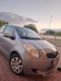Toyota Yaris 1.0 Benzina