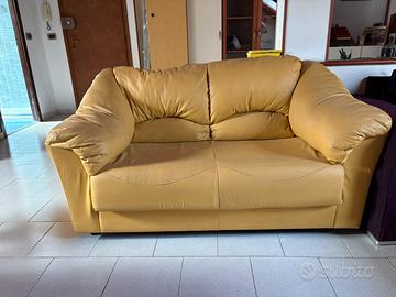 Divano in pelle