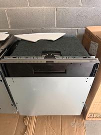 Lavastoviglie Hisense - 14 coperti - NUOVA