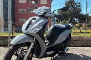 Piaggio Medley S 2024