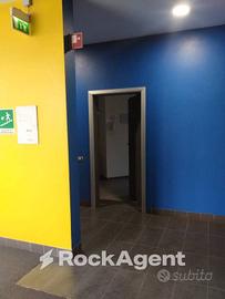 ELEGANTE UFFICIO COMPLESSO LA FAVORITA