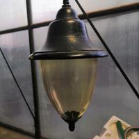 lampada a catena da giardino 