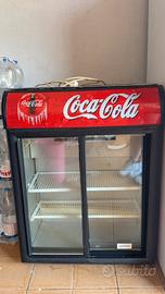 Vetrina frigo CocaCola da banco
