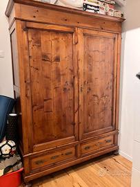 Armadio toscano
