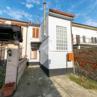 CASA INDIPENDENTE A MOTTA DE' CONTI