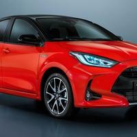 (nuova 6000km lounge )Toyota Yaris 1.5 130 Hybrid 