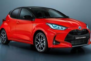 (nuova 6000km)Toyota Yaris 1.5 130 Hybrid 5 porte 