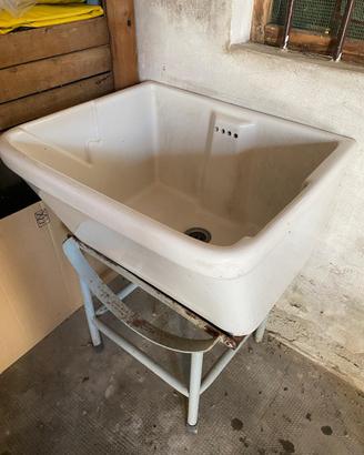 Lavatoio ceramica