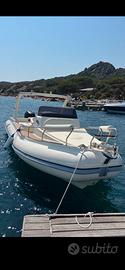 Gommone Revenger 25