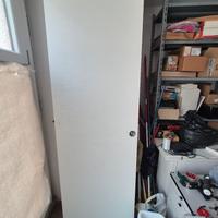 Porta scorrevole con telaio e controtelaio