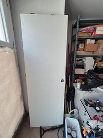 Porta scorrevole con telaio e controtelaio