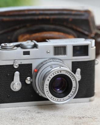 Leica M2 con Elmar 50 2,8