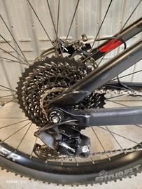 Bicicletta pedalata assistita Trek 