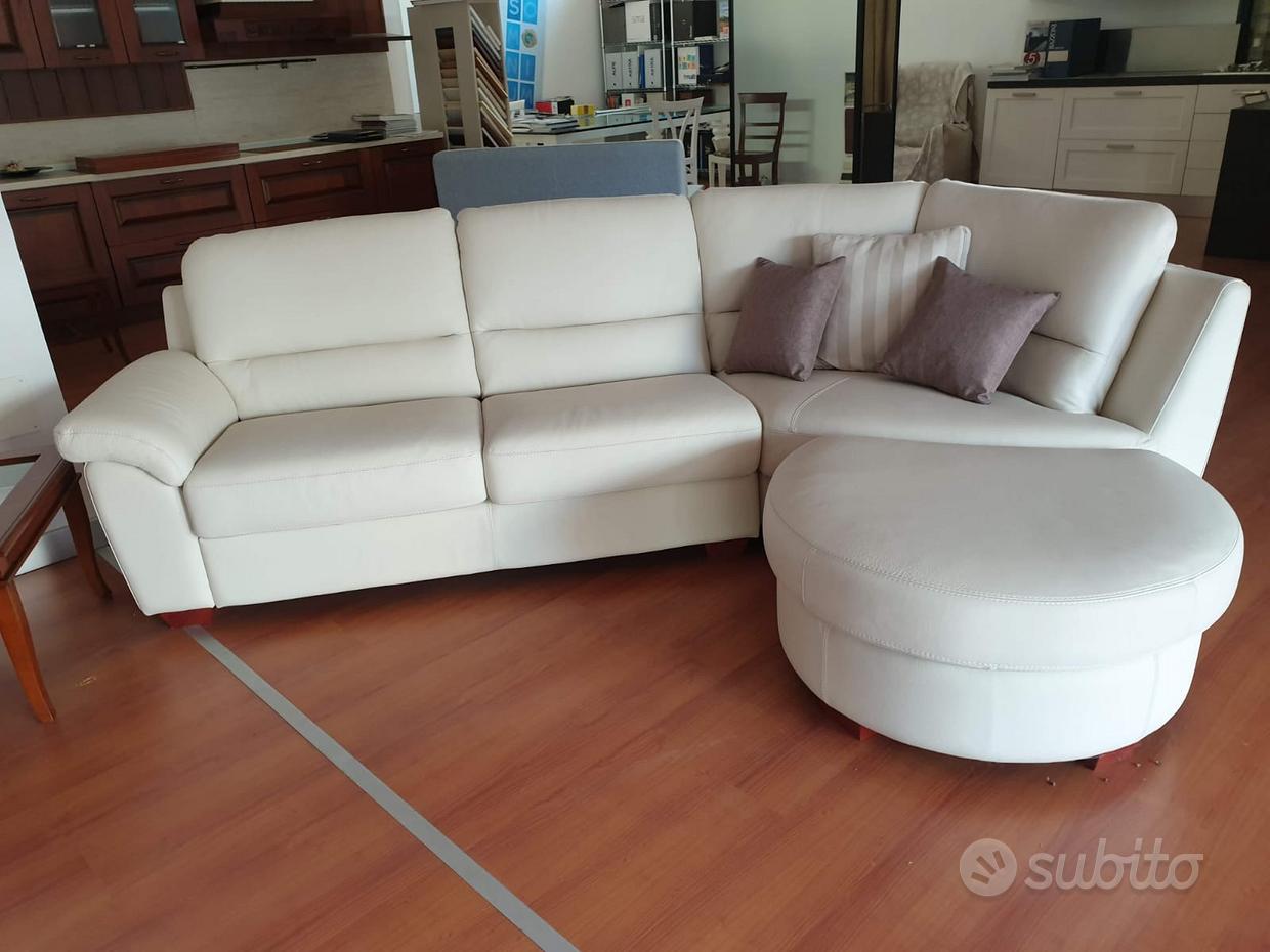 Divano Letto Vimini Usato Divani Divano Angolare Poltrone Sofa