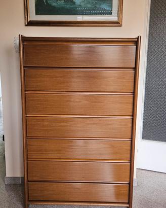 Cassettiera in legno