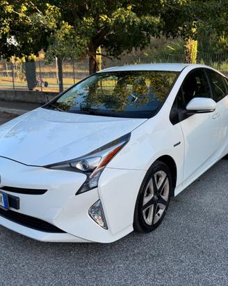 Toyota Prius Prius+ Hybrid km certificati Toyota u