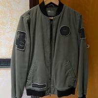 Giacca bomber con toppe ricamate