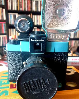 LOMOGRAPHY DIANA F+