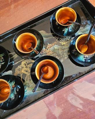 Servizio da caffè in legno cinese laccato 