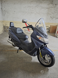 Suzuki Burgman AN 400 Luxury 2000