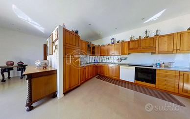 APPARTAMENTO P. TERRA INGRESSO INDIPENDENTE