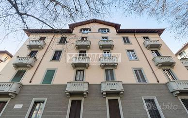 TRILOCALE CON DUE BALCONI