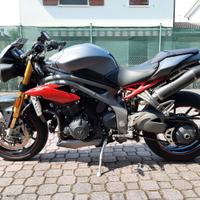 Triumph Speed Triple 1050 - 2016