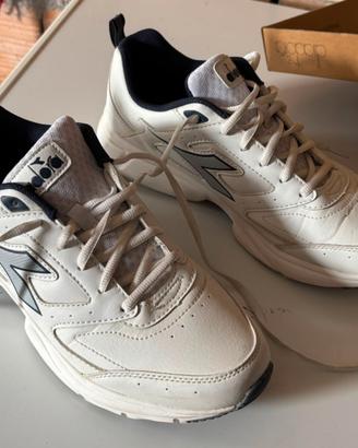 scarpe Diadora Shape SL 