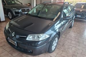 Renault Megane Grandtour 1.5 dci *NEOPATENTATI