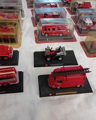 modellini varie tipologie auto 