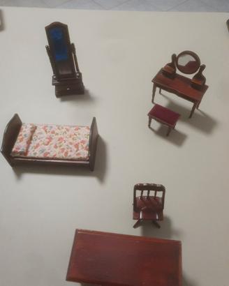 accessori per casa delle bambole