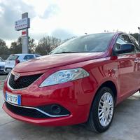 LANCIA Ypsilon 1.2 69 CV 5p. Platinum