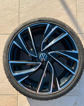 Cerchi originali VW Golf 8 5H0601025R