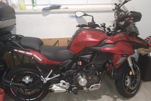 Benelli trk 502