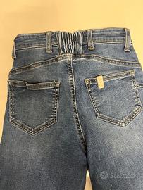 Jeans Liu Jo