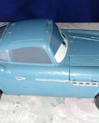 mc finn Cars  Disney 