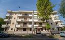 3-locali-ampio-con-doppi-servizi-e-box