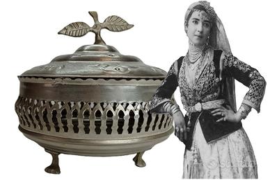 Contenitore tradizionale algerino vintage degli an