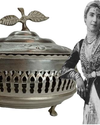 Contenitore tradizionale algerino vintage degli an