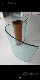 tavolo ovale in cristallo