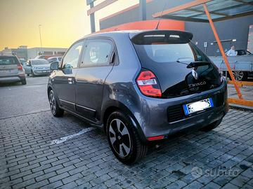 RENAULT TWINGO 21000km