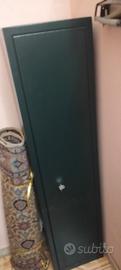 Armadio blindato porta fucili e armi