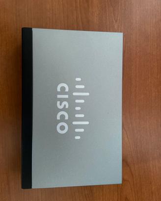 SF100D-08P Cisco 8-Port PoE Switch