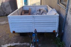 Rimozione carrello traino