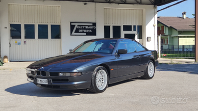 BMW 850i cat Aut